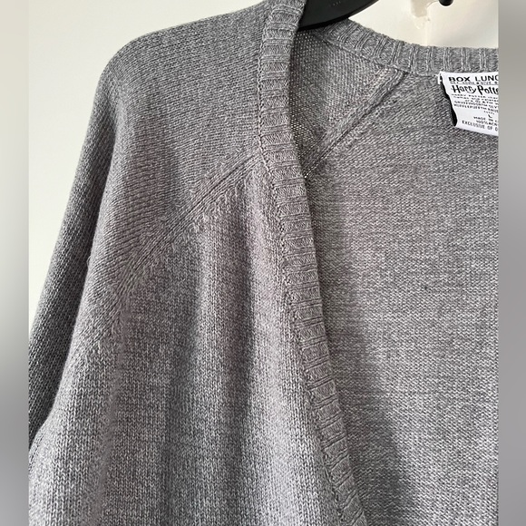 **sold elsewhere** Grey and Green Harry Potter Slytherin Cardigan, size large - Picture 3 of 8
